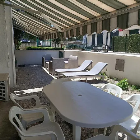 Apparamento Raysol Apartment Agnone Bagni